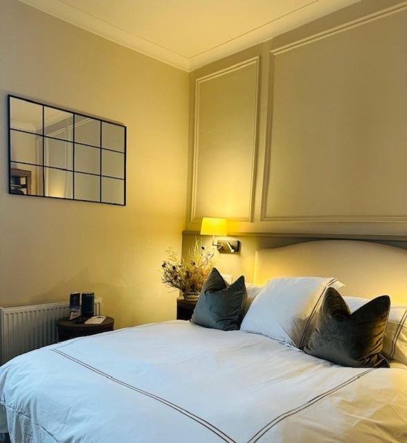 Lansdowne Kenmare Otel Dış mekan fotoğraf